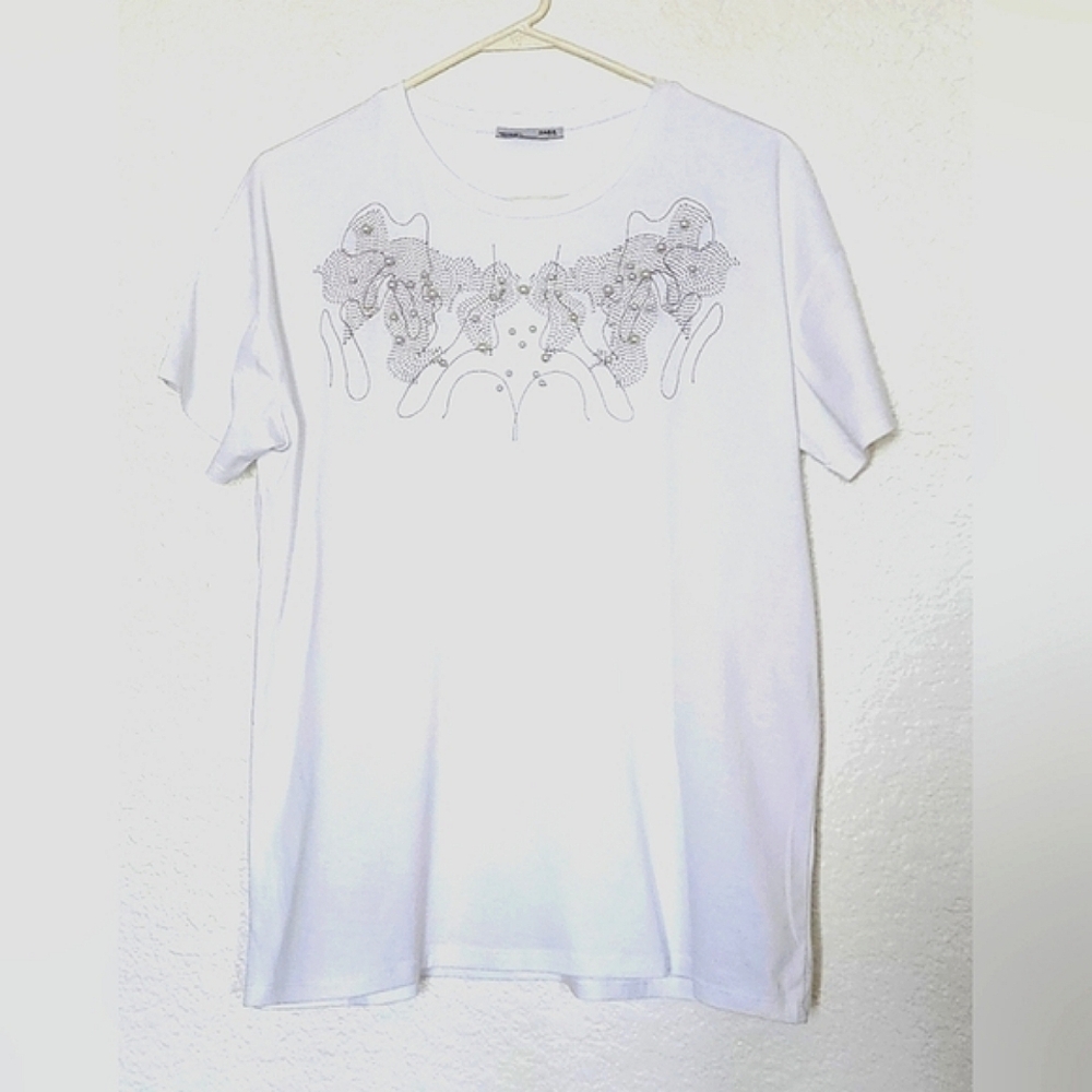 Zara Women's White Cotton T-Shirt w/Embellished Bead & Metallic Design. Size M